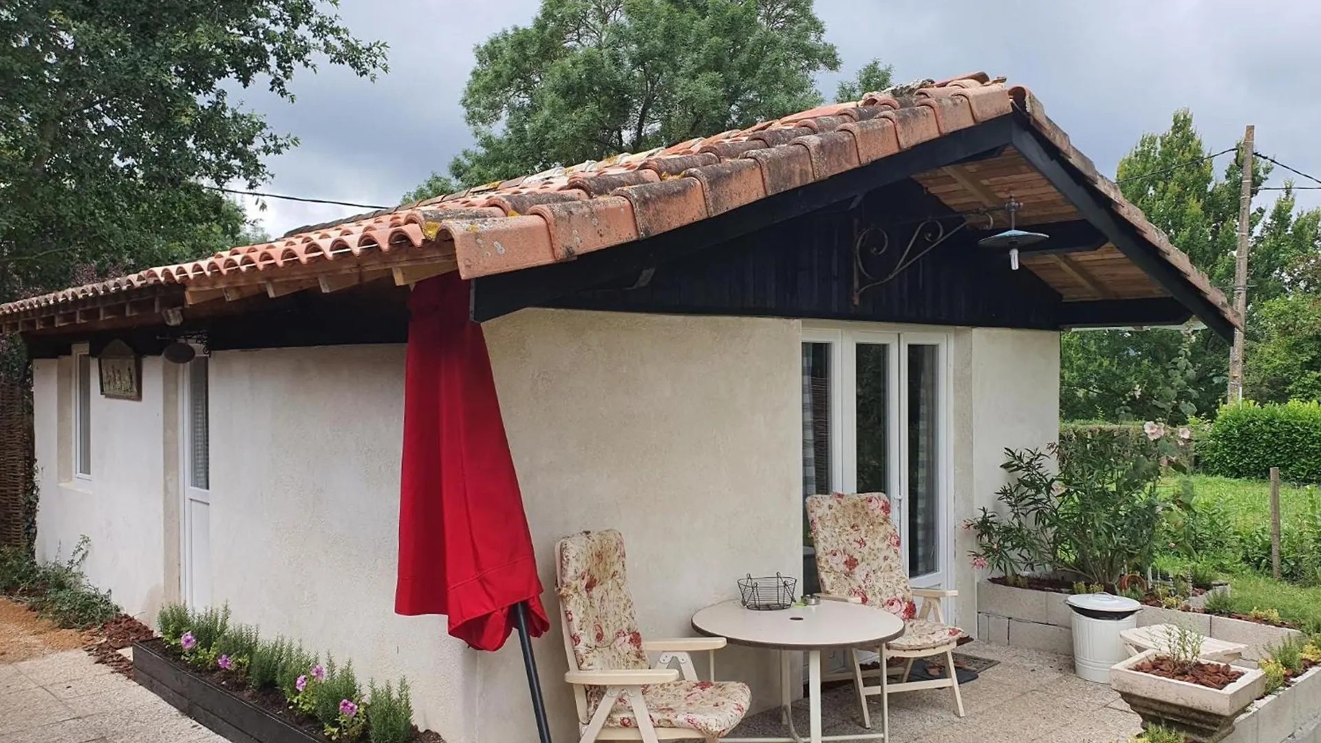 Holidayhomepoujol 2 Persons Montfermier 0*,  France